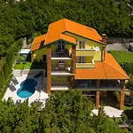 Villa Angeli